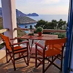 아파트 Syros Chryssonisos