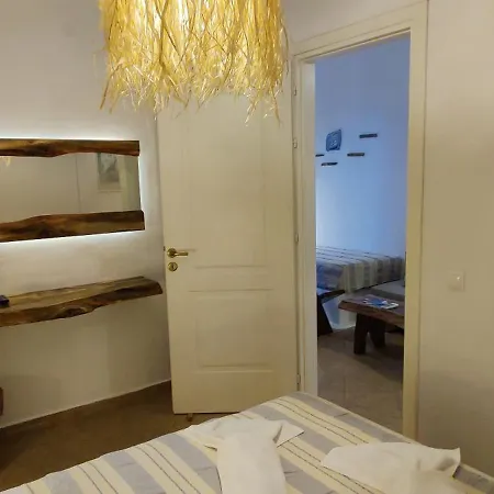Apartment Syros Chryssonisos Kini