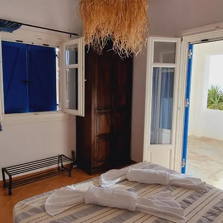Apartment Syros Chryssonisos *