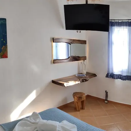 Apartment Syros Chryssonisos Kini