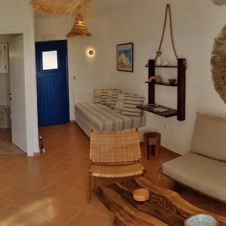 Syros Chryssonisos Кинион